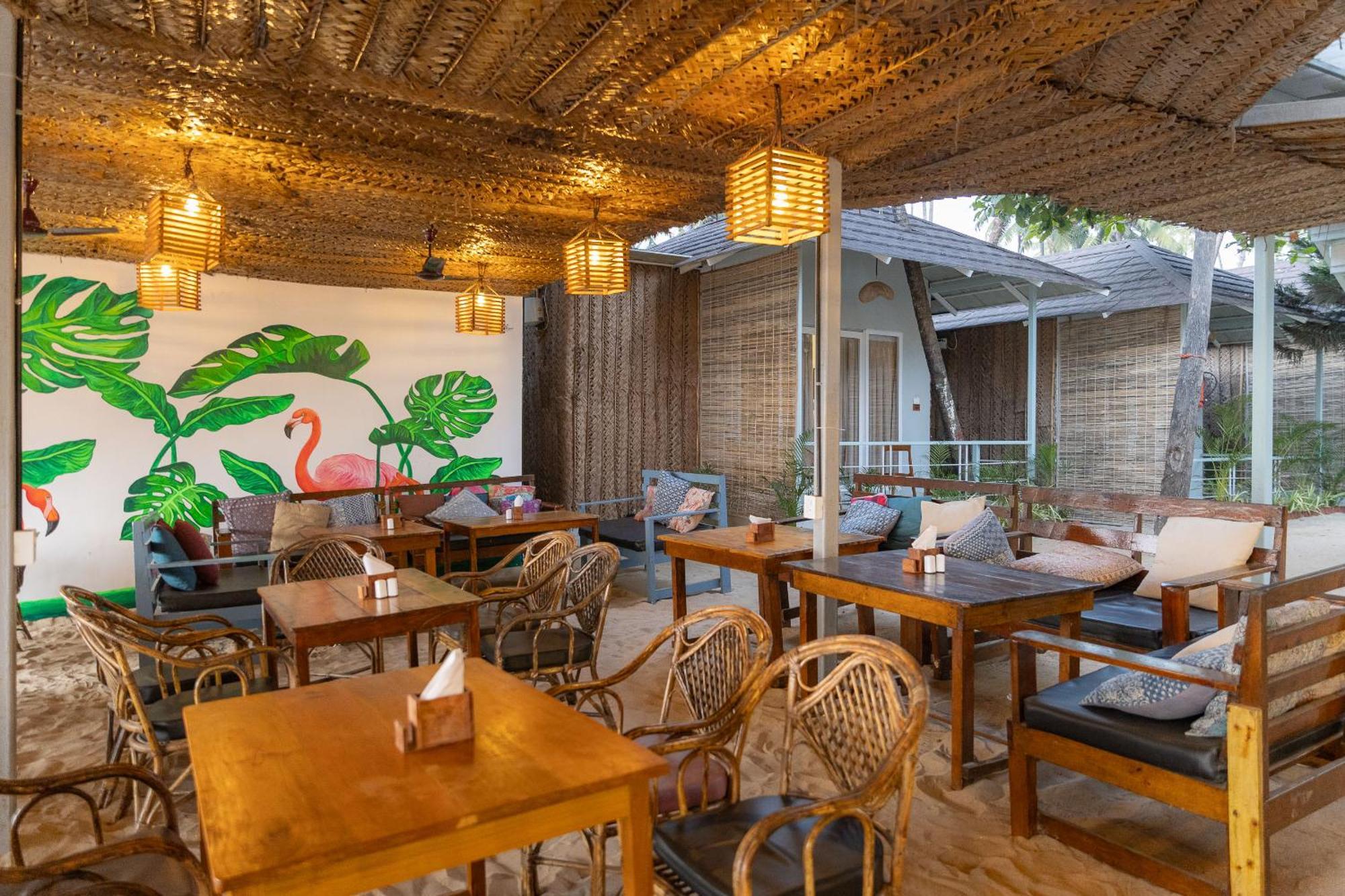 Royal Touch Beach Huts 팔로렘 외부 사진