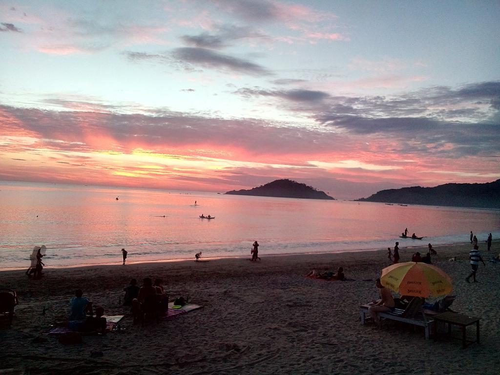 Royal Touch Beach Huts 팔로렘 외부 사진
